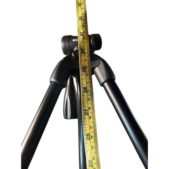 Sony Camera Tripod VCT-R100 with 3-Way Pan-Tilt for Phone, Camera, Camcorder - Picture 3 of 9